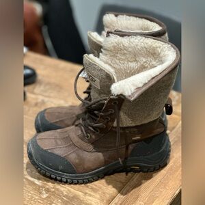Ugg Adirondack boots